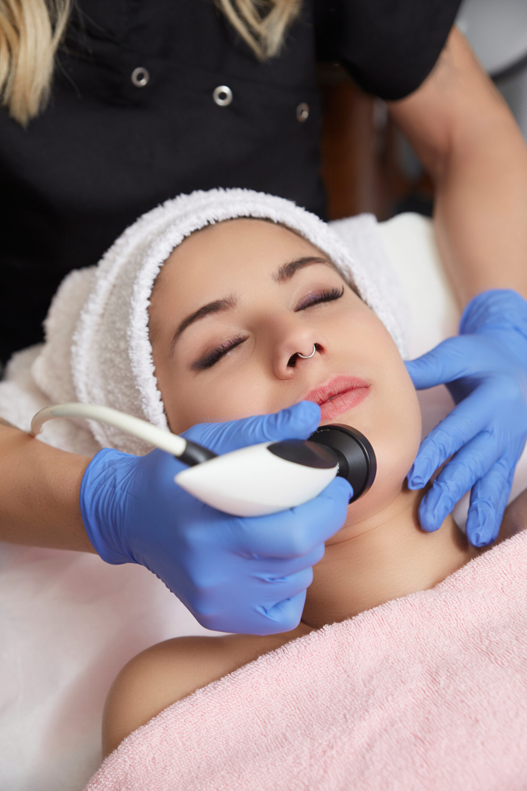 The Benefits of Deep Peel Treatments: Why It’s the Ultimate Solution for Clear, Glowing Skin